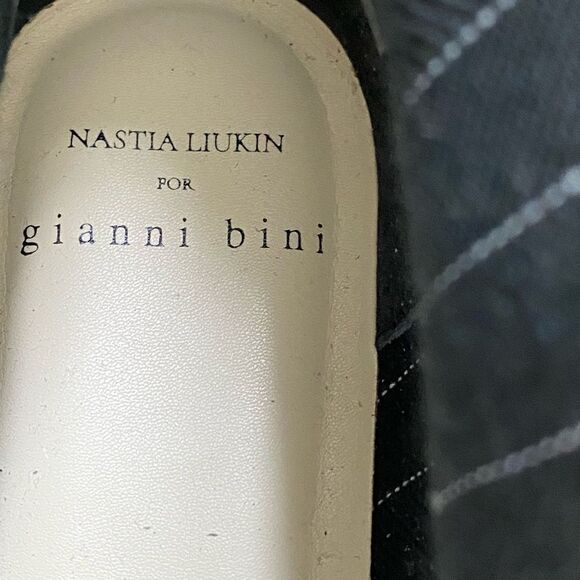 Gianni Bini x Nastia Liukin Bowery Leather Zip-Up Lug Sole Booties womens 6 - Picture 9 of 9